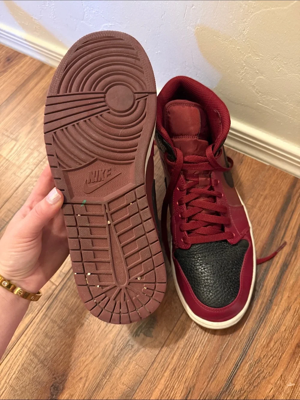Nike Air Jordan 1 Mid - Burgundy and Black